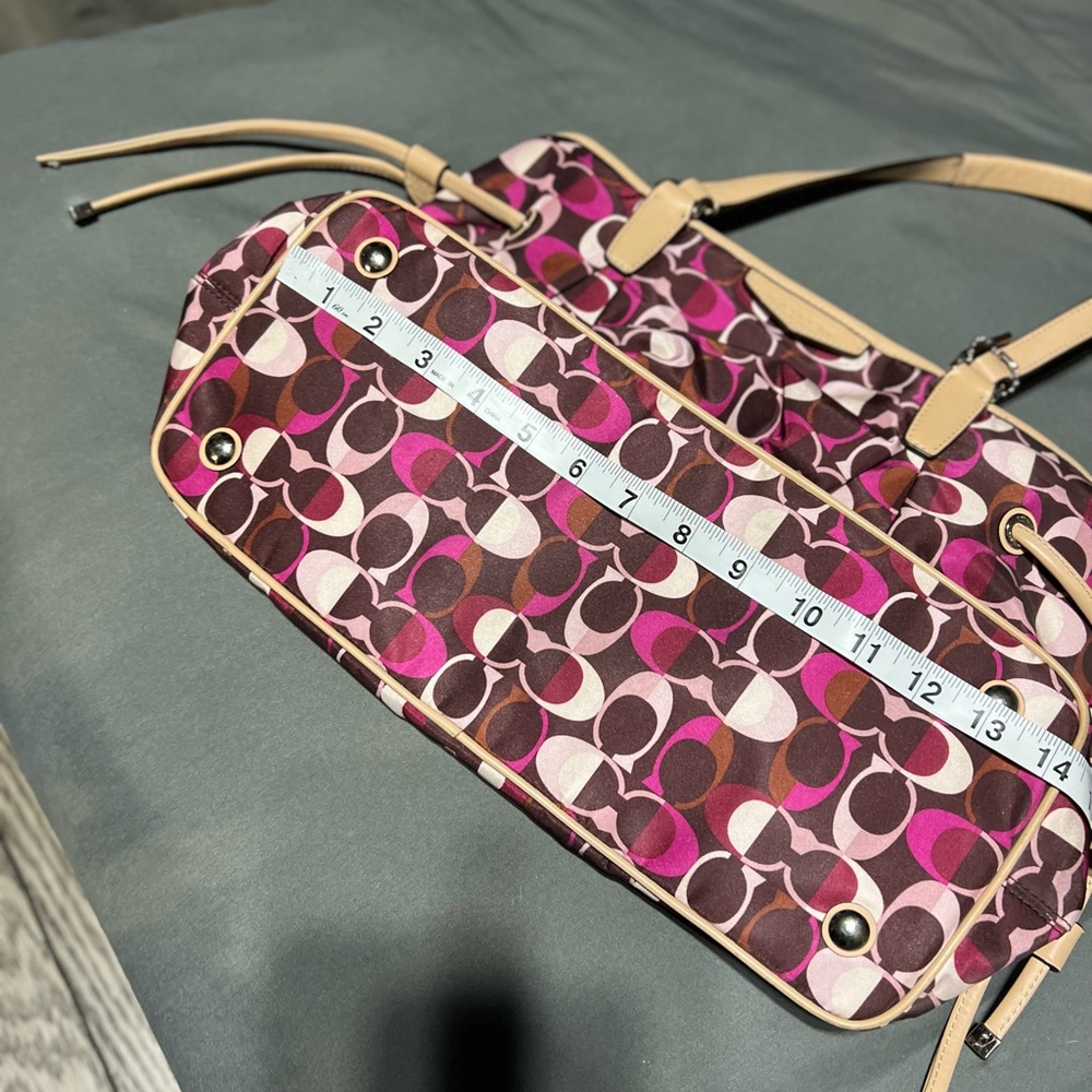 💕Coach Handbag 💕 - Picture 7 of 7